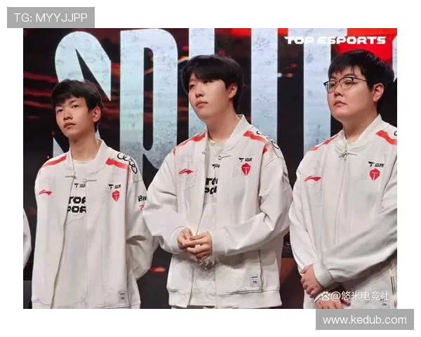 TES激战100T强强对决 展现顶级战术与个人技术的巅峰较量