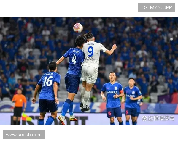 南通支云激战对手掀起新一轮比赛高潮 双方鏖战引发球迷热议