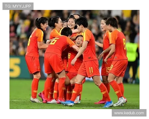 中国队勇夺世界杯冠军创历史新篇章,球员表现堪称完美 中国队勇夺世界杯冠军创历史新篇章,球员表现堪称完美