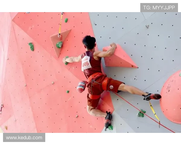 南京攀岩队在全国攀岩配合排行榜中荣获第六名展现实力与团队合作精神 南京攀岩队在全国攀岩配合排行榜中荣获第六名展现实力与团队合作精神