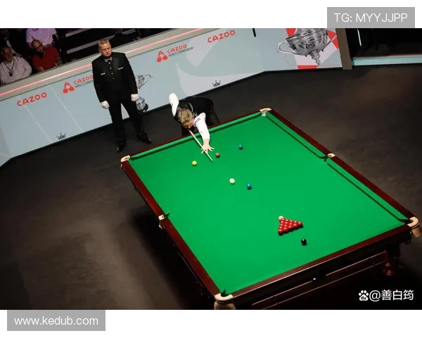 以台球运动为纽带探索专注与智慧并存的竞技艺术与心理博弈之美
