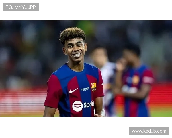 坎塞洛:从边缘球员到足球场上的闪耀明星,如何重塑自我与球队的未来